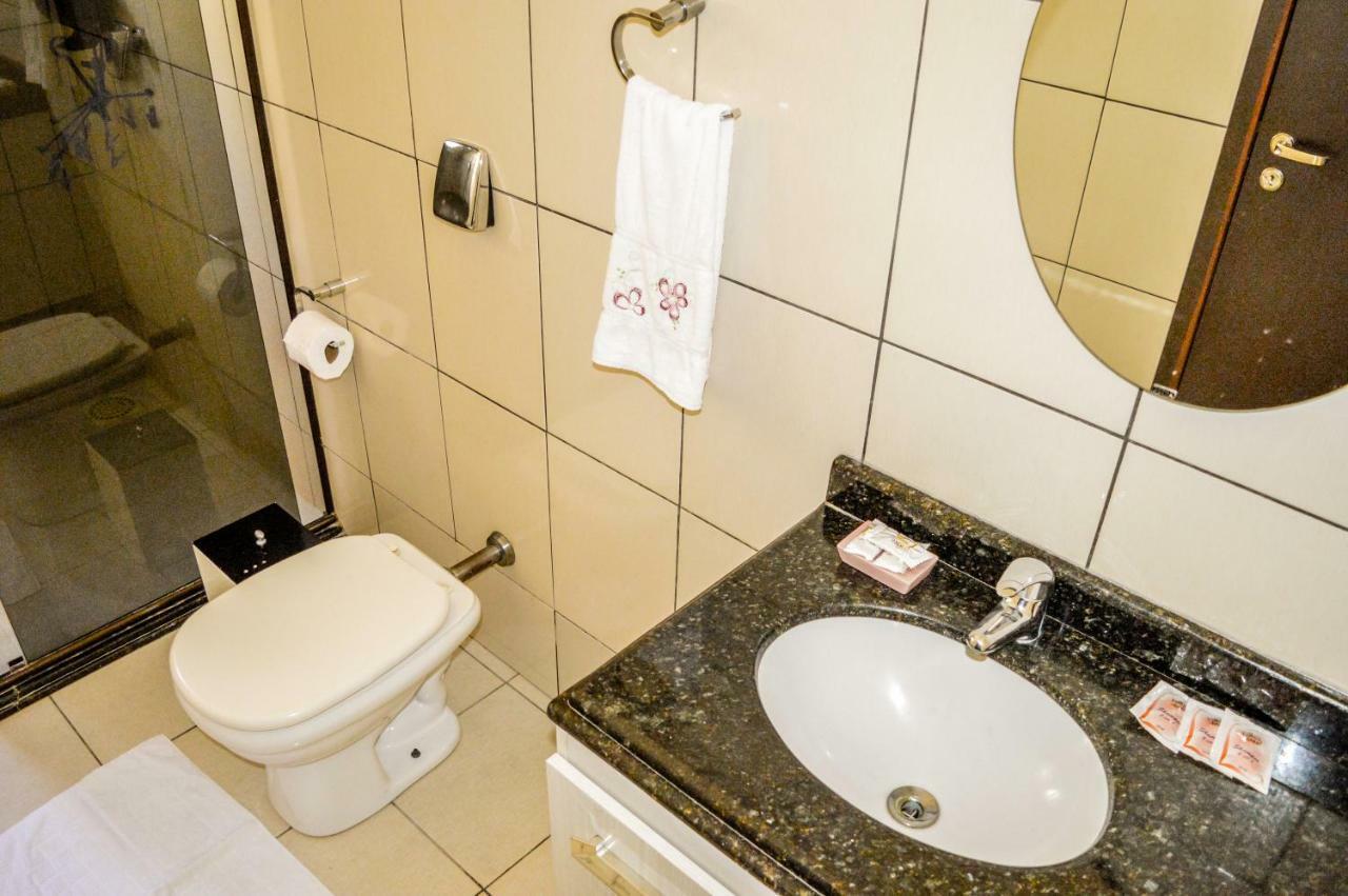 Pousada Vila Regina Penha  Buitenkant foto