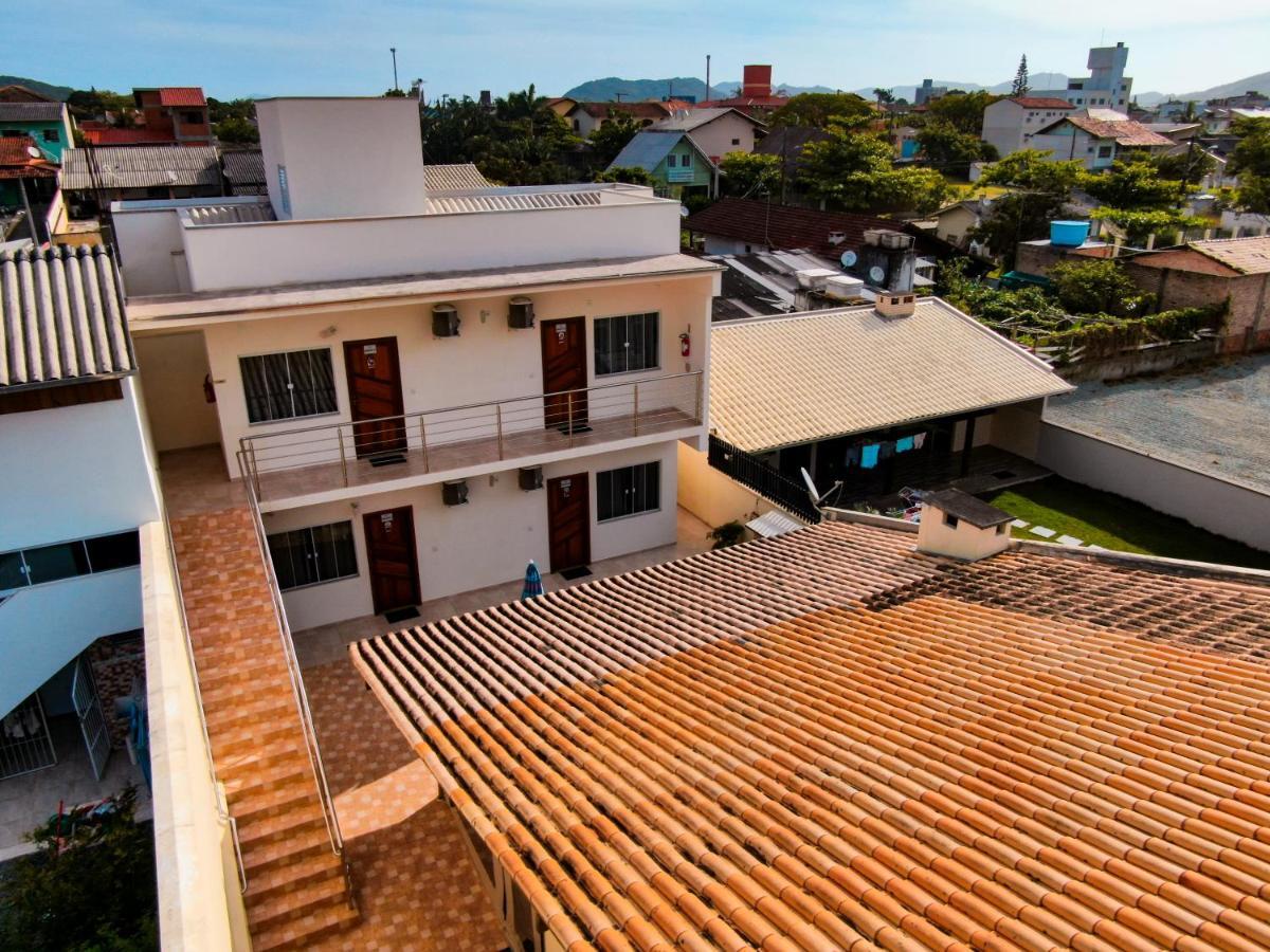 Pousada Vila Regina Penha  Buitenkant foto
